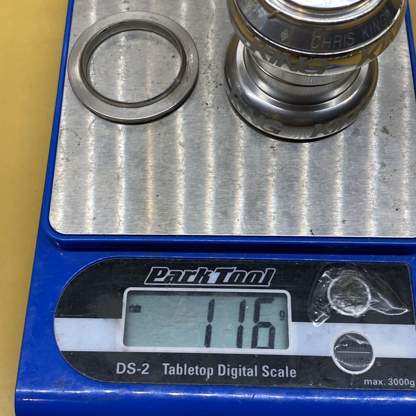 Silver Chris King 1-1/8" NoThreadset Threadless Sealed Bearing Headset