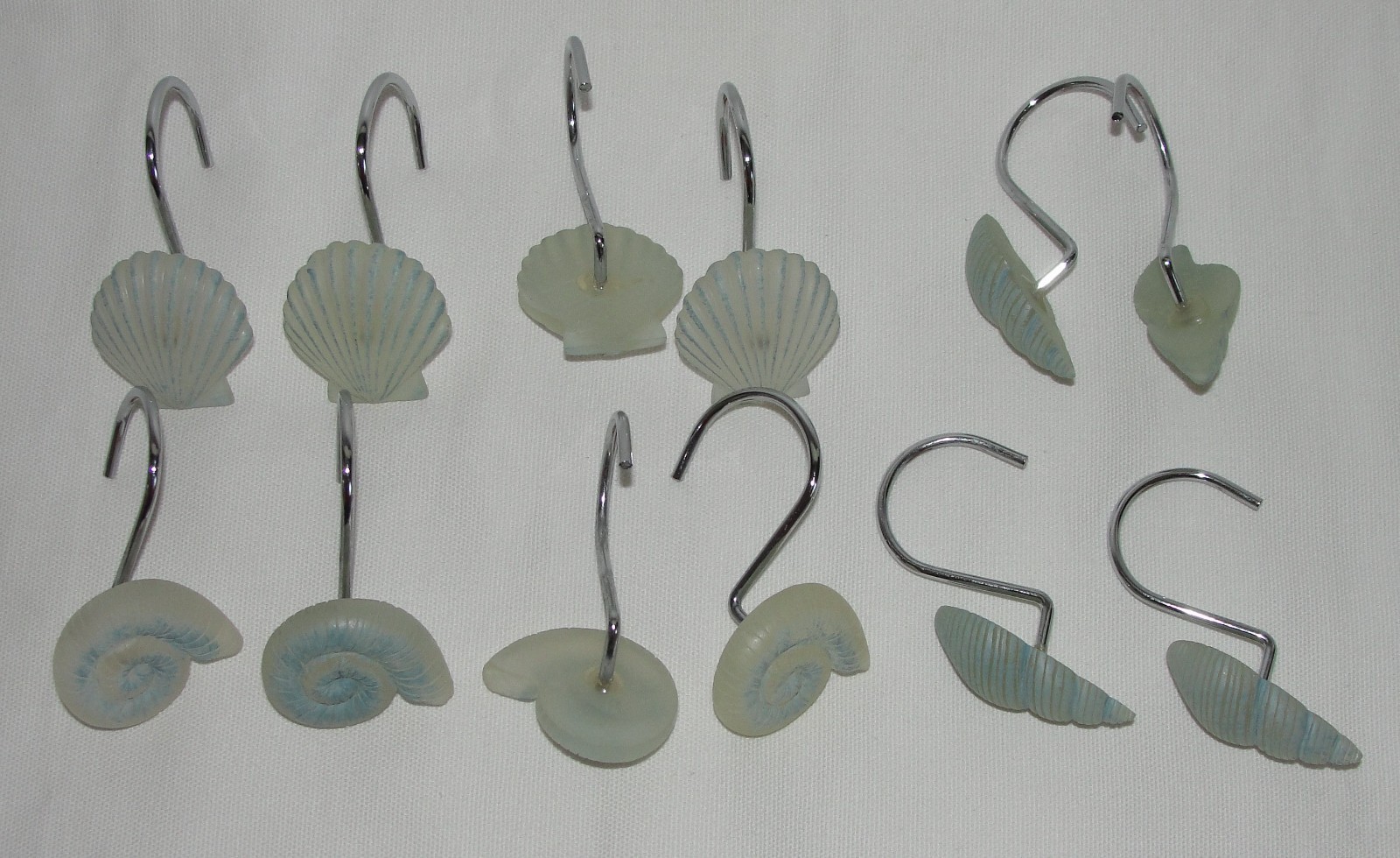 Seashell Shower Curtain Hooks Nautical Beach Ocean Shells Set of 12 Pre-owned*