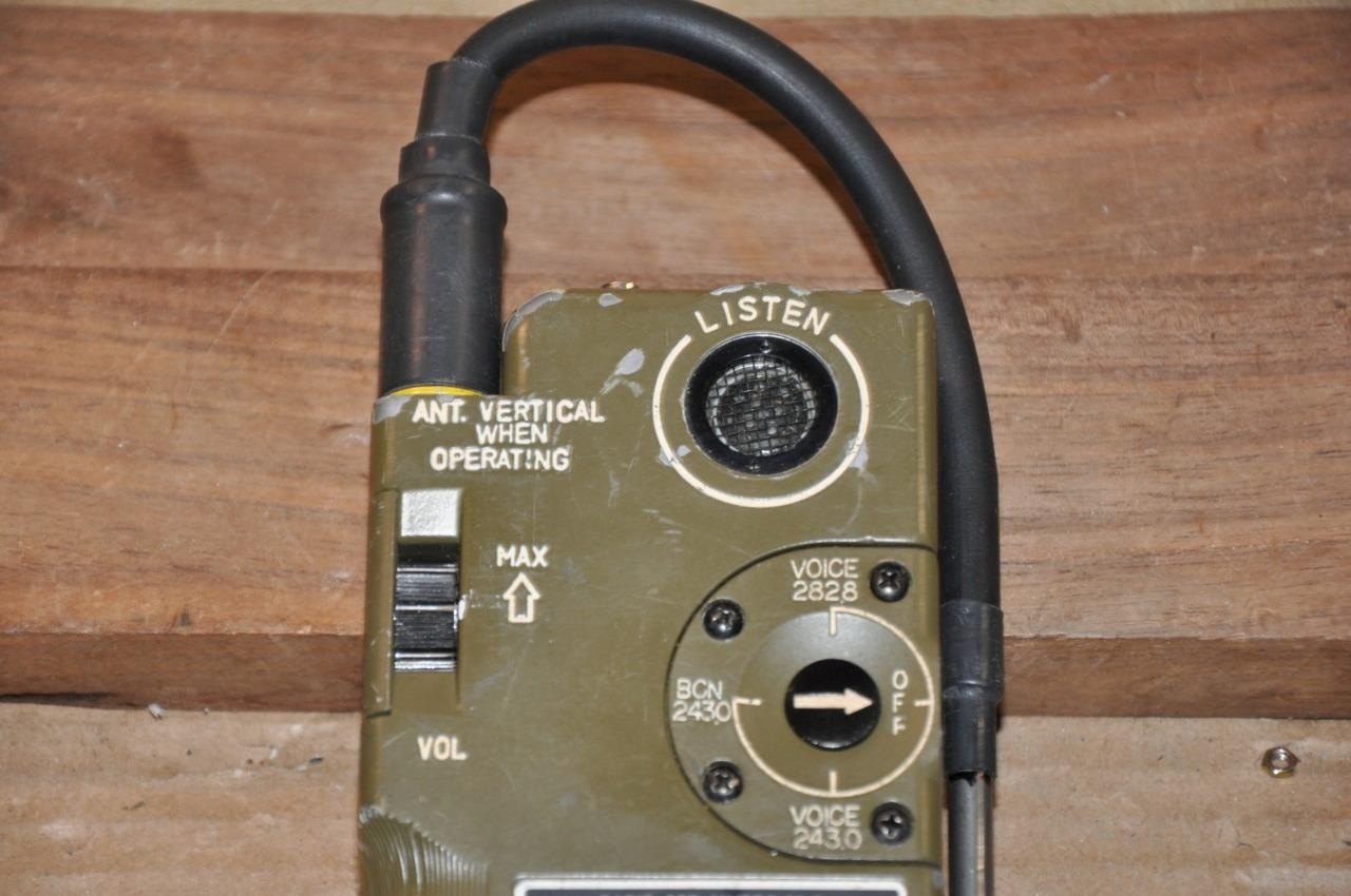 AN/PRC-90-2 Military Survival Radio