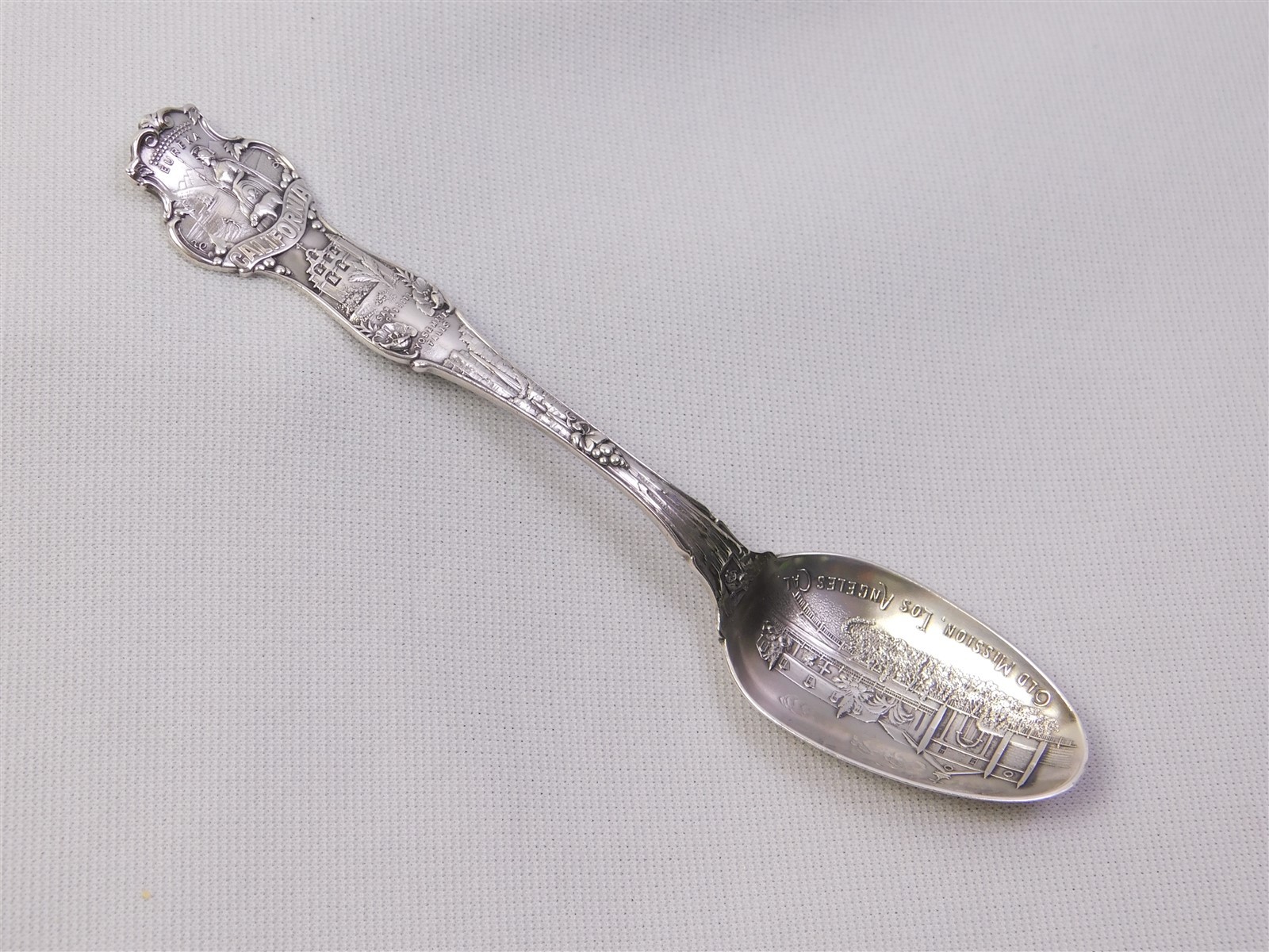 Antique Sterling Old Mission Los Angeles Cal Yosemite Falls Souvenir Spoon 26.4g