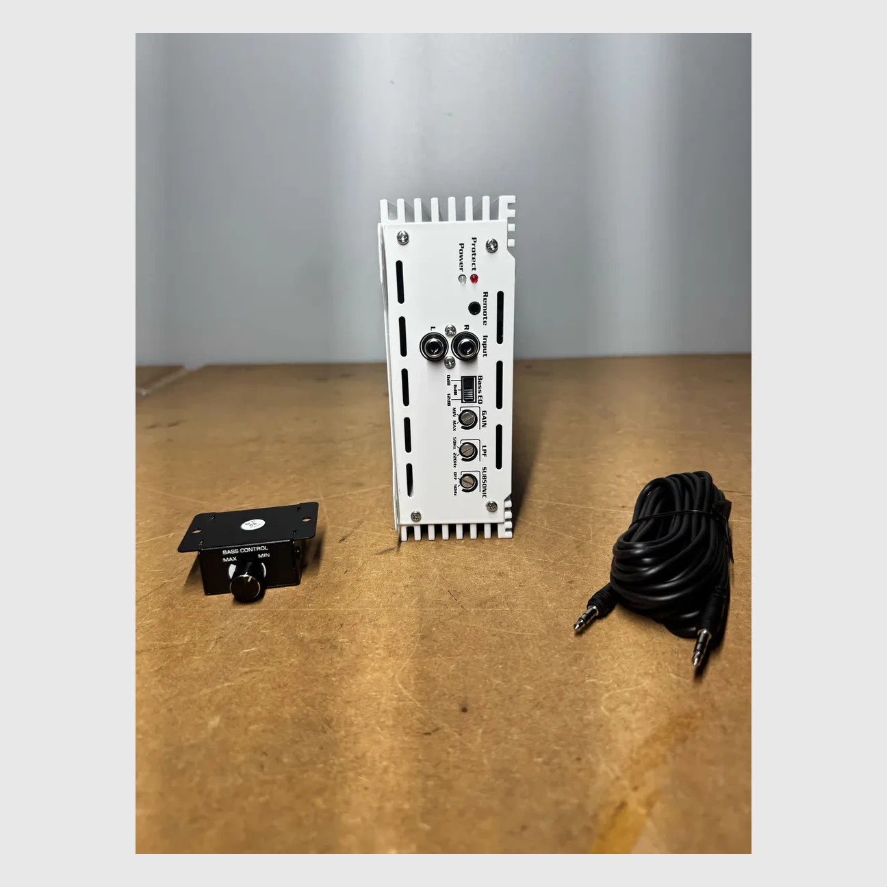 USED SKAR AUDIO RP-800.1DM MONOBLOCK CLASS D 1200 WATT MAX MARINE SUB AMPLIFIER