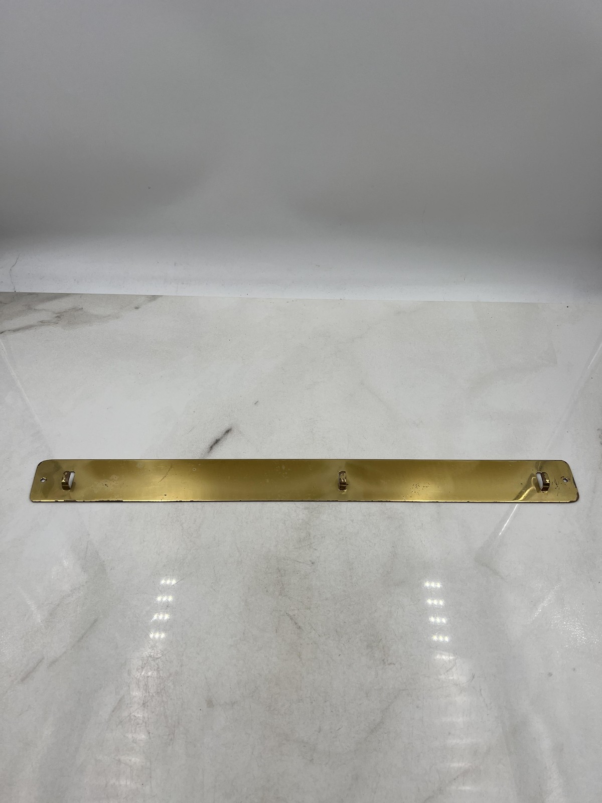 Vintage Brass Picture Rail Hook Strip Wall Mount 20in Art Hanging Display Bar