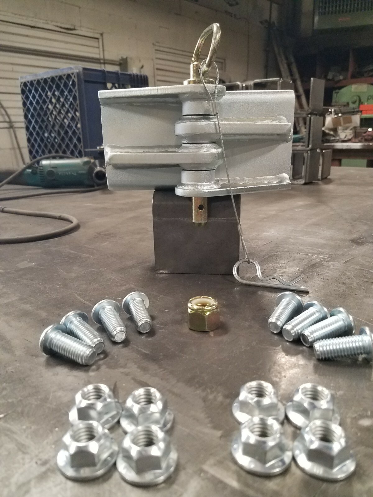 TTROY fold away hinge kit( fits 2x3 trailer beam) Zinc Plated