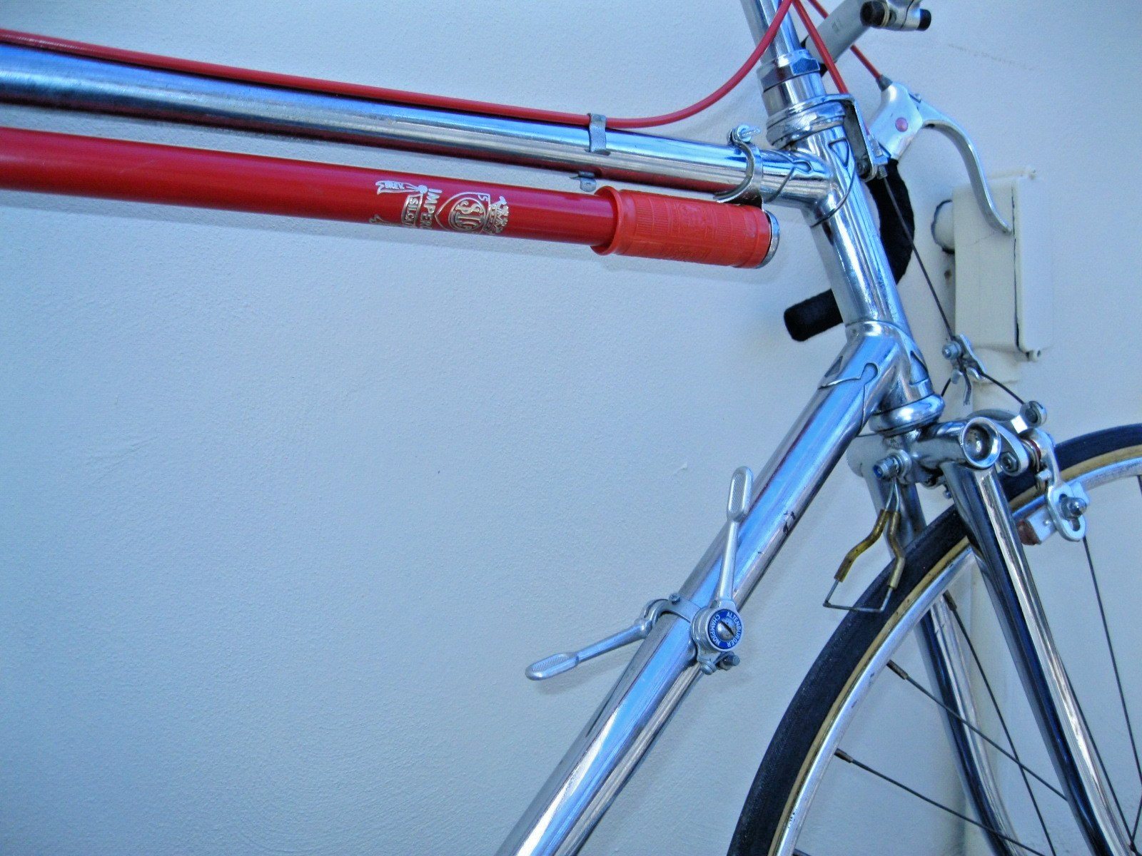 Rare Vintage 1960/Tack ,Road Race bicycle Uncommon parts, Display or ride. 54/55