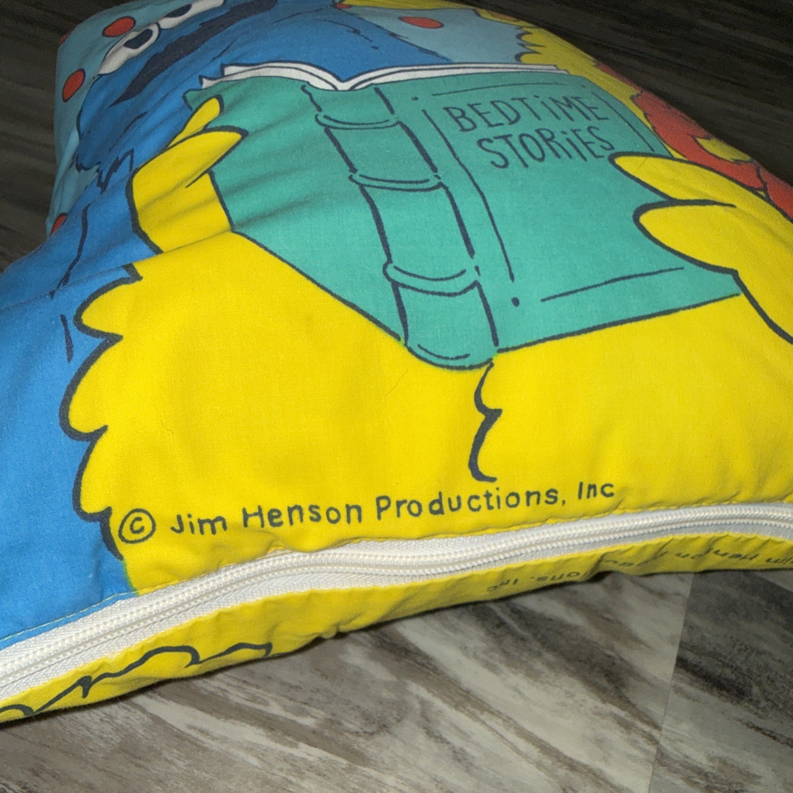 Vintage Big Bird Sesame Street Yellow Kids Sleeping Bag 39X25 Folds Into Pillow