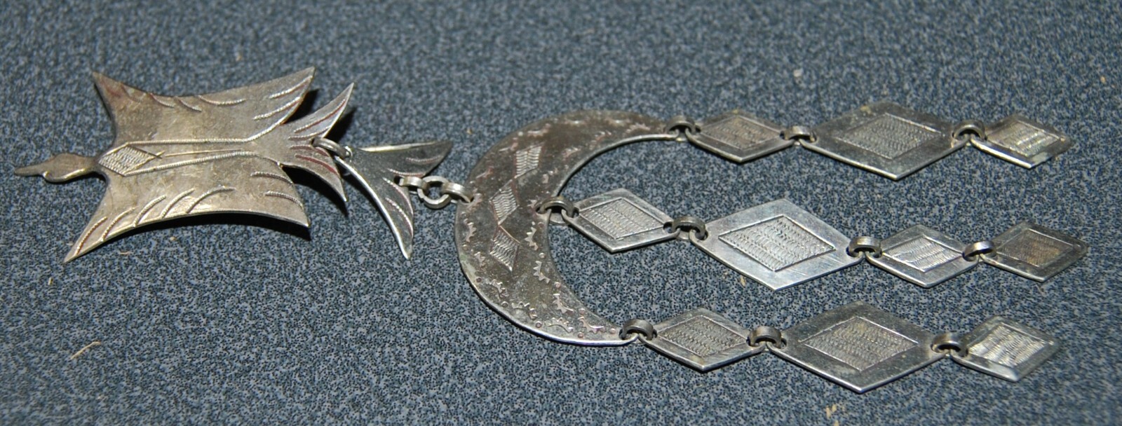 Vintage Southern Plains German Silver lg.Peyote Bird Silver Pin, ca. 1920-1930's