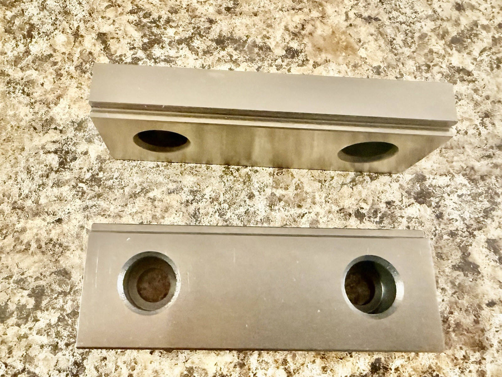 Kurt Vise 4”Reversible Step Jaws Harrdened And Ground Within .0002 Made In USA!