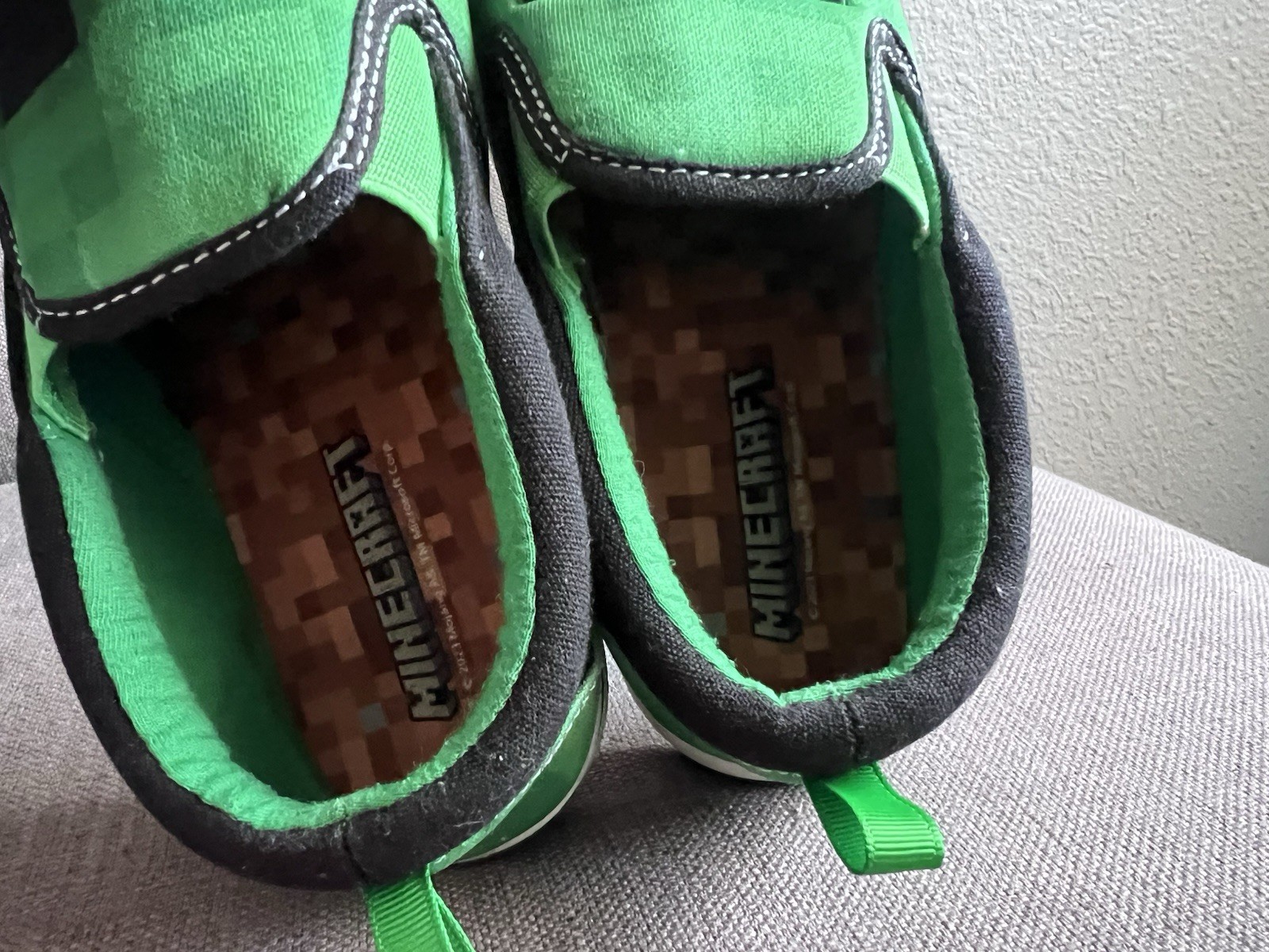 Boys Minecraft Casual Slip-on Shoes Size 1