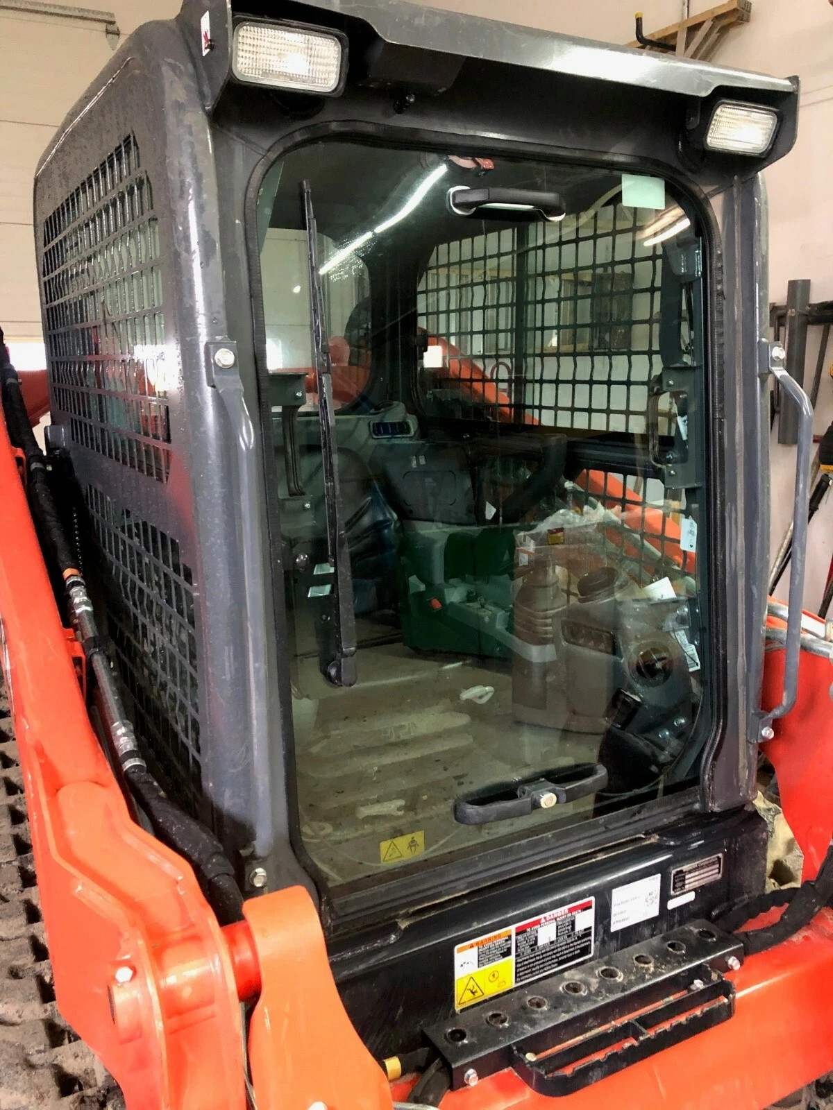 Anti-scratch Polycarbonate Door Window Fit Kubota SVL65,SVL75,SVL90,SVL95,SVL97