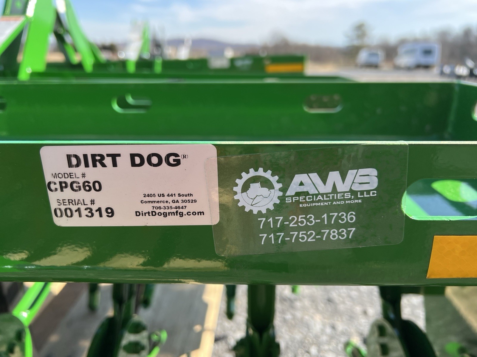 New Dirt Dog Plug Core Aerator 4' in Green
