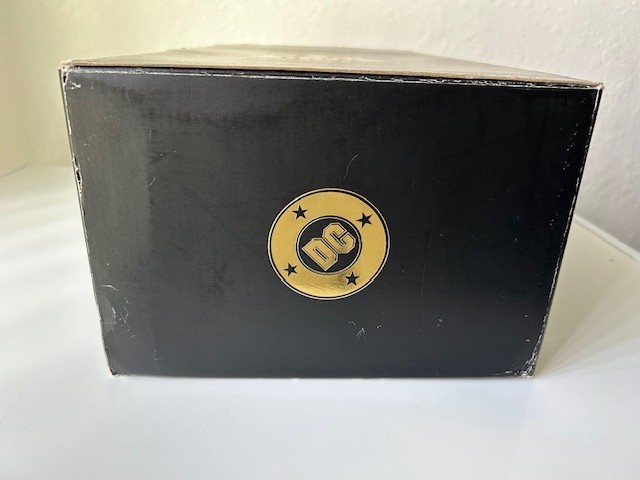 Batman The Animated Series Batmobile Maquette Warner Bros. Studio Store