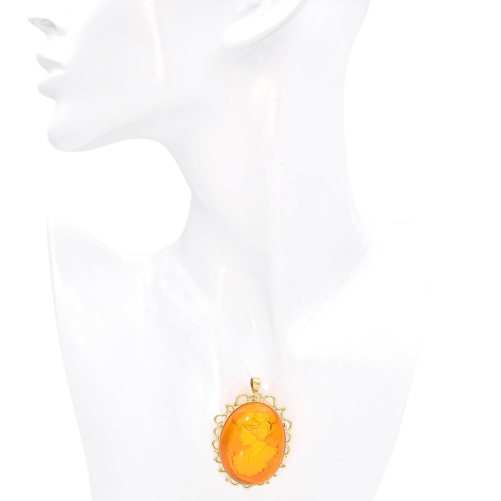 Vintage 18K Yellow Gold Carved Woman Amber Intaglio Brooch Pendant