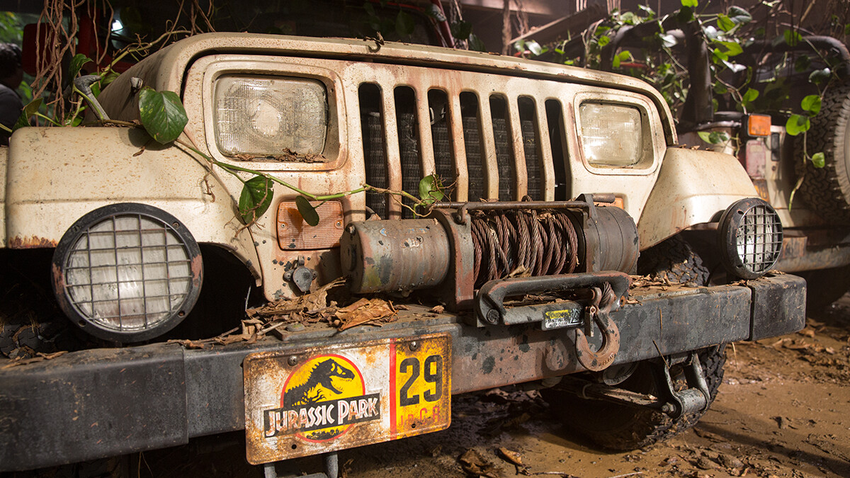 Jurassic World | Hammond’s Jeep | Weathered | STAMPED Replica Prop License Plate
