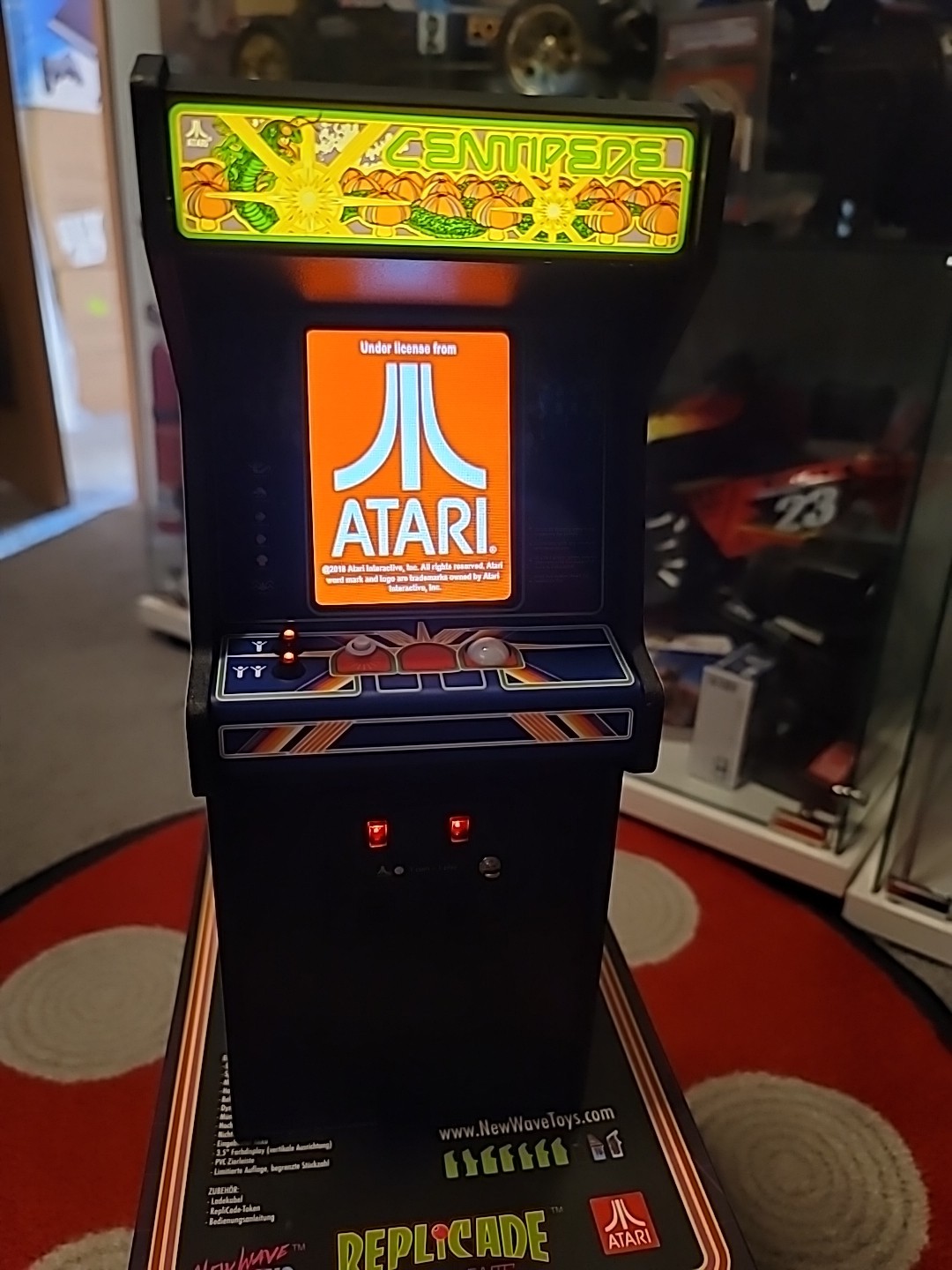 Centipede arcade game 1/6 replicade new wave toys Atari