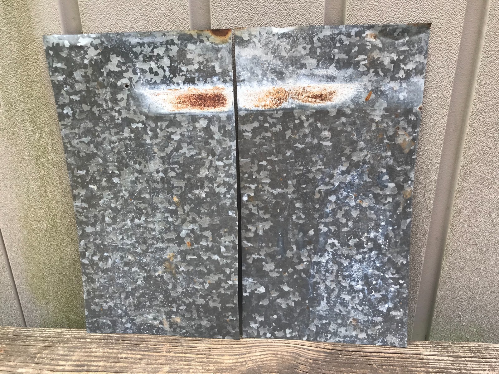 2 Galvanized Sheet Metal Gray/Silver & White Patina Rusty Back Side 18 1/2