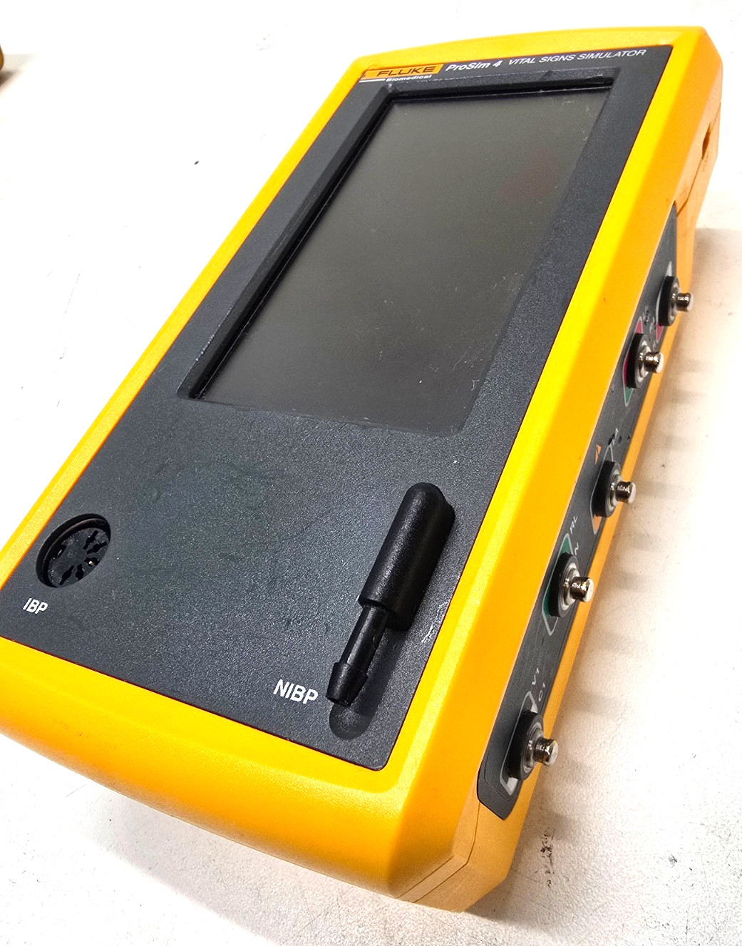 FLUKE Biomedical ProSim 4 Vital Signs Simulator TESTED 7-2022 Calibration