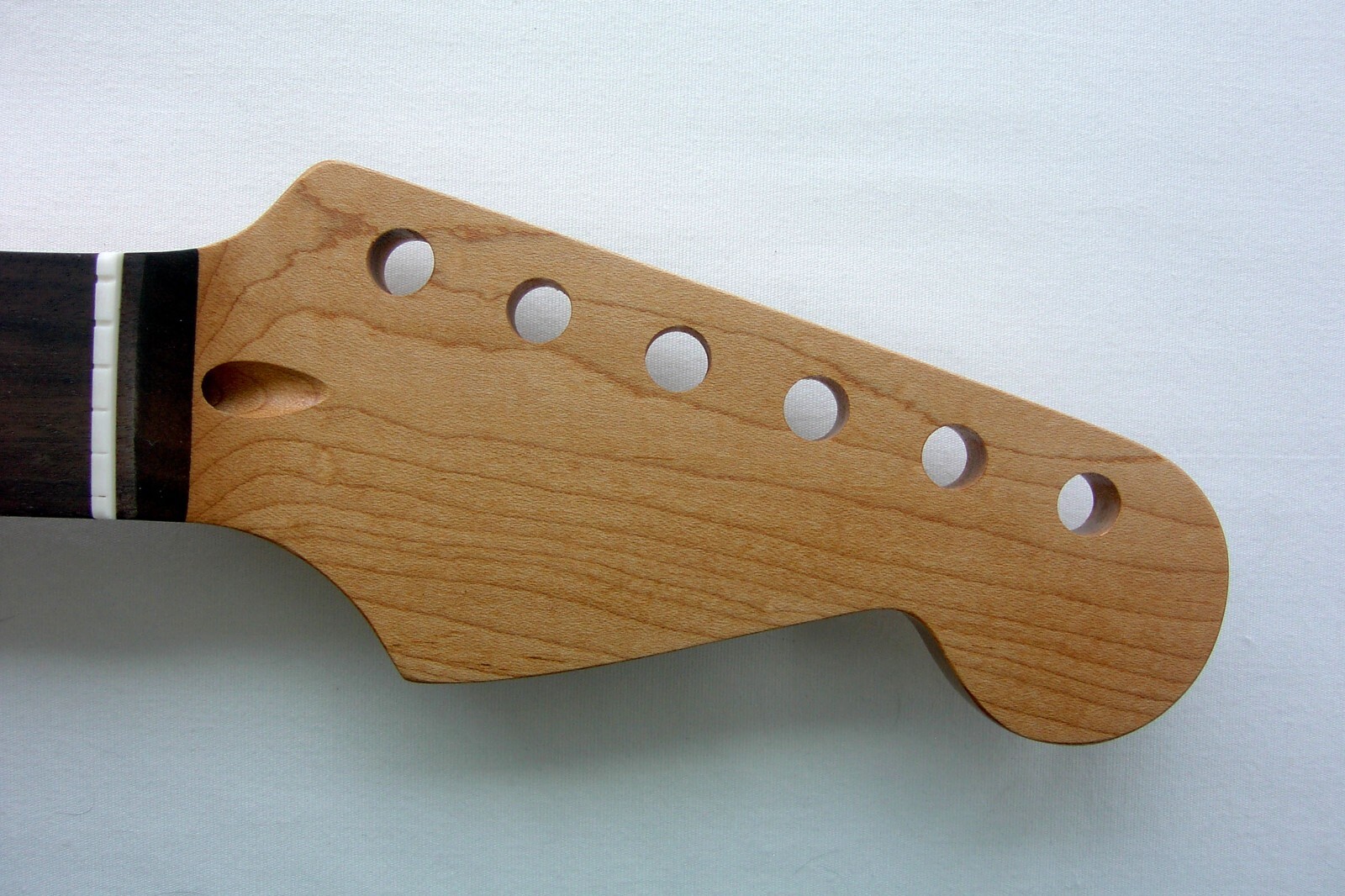 STRATOCASTER/ 22 FRET Roasted/STAINLESS STEEL Frets (fits Fender, Warmoth