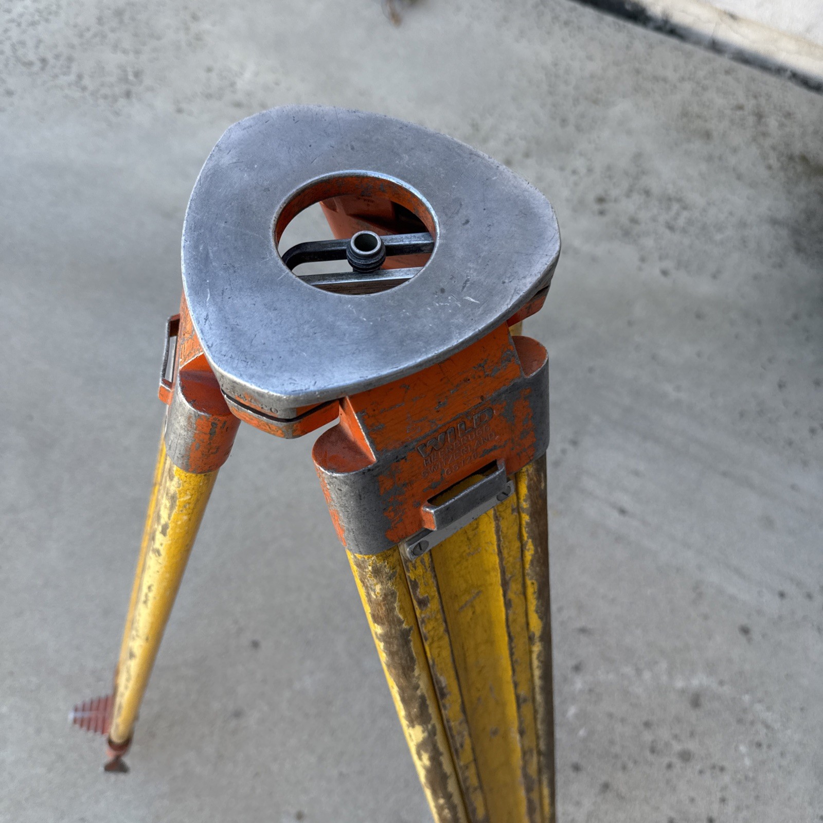 Wild Heerbrugg GST20 Tripod. Made in Switzerland