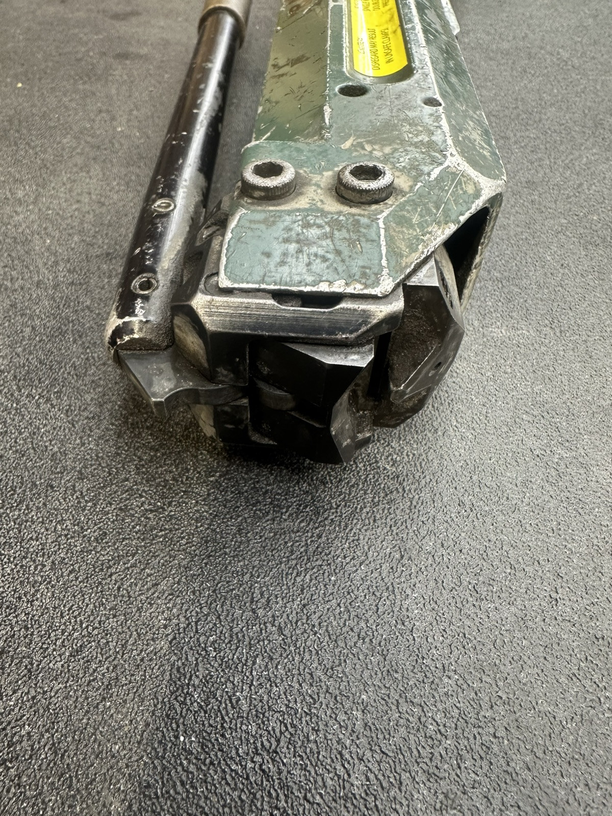 BAND-IT UL4000 ULTRA-LOK CORDED TOOL STRAPPING BANDING MACHINE HOSE CLAMPING