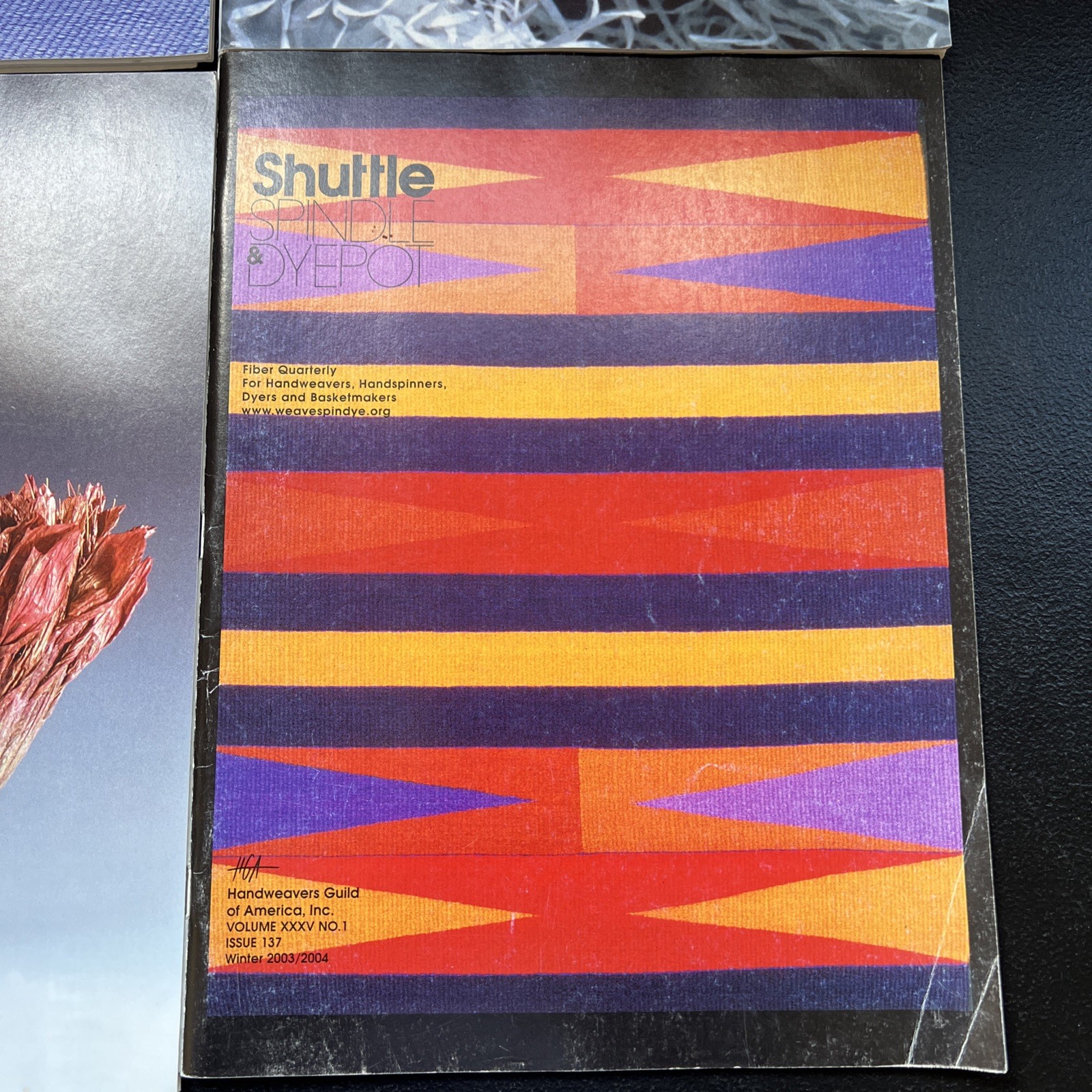 Lot Of 6 Vintage Shuttle Spindle & Dyepot Magazines 2001-2006 Sewing Weaving