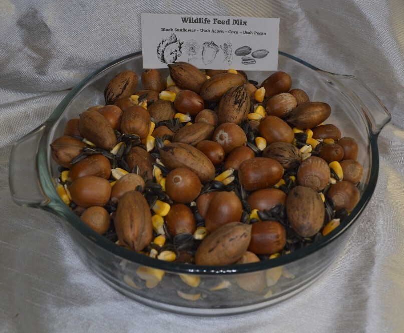 2 LBS Utah Acorn, Utah Pecan, Black Sunflower Seed and Corn Wildlife Feed Mix