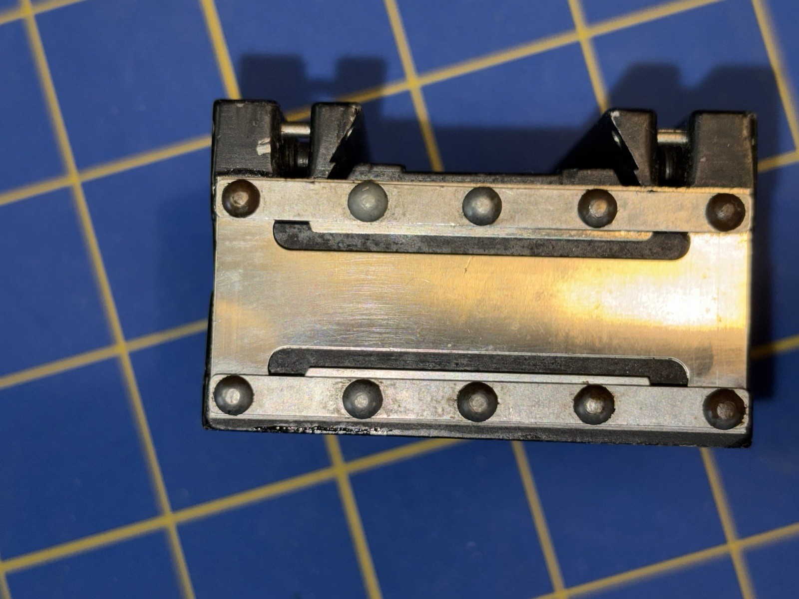 Trav A Dial with M 3 Base