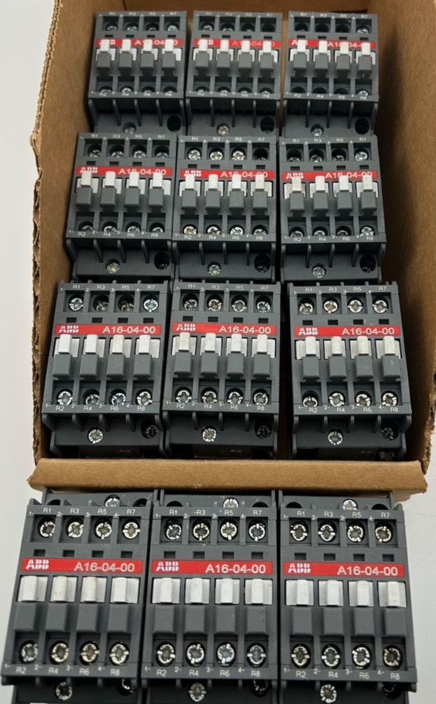 ABB A16-04-00 Contactor 110-120V 50-60Hz coil, 4 NC Closed Contacts 30A