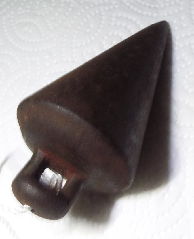 UNMARKED ANTIQUE PLUMB BOB WITH NEW LINE READ!!!