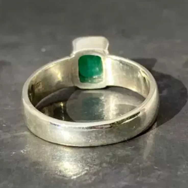 Beautiful Emerald Gemstone Ring 925 Sterling Silver Handmade Vintage Men's Ring