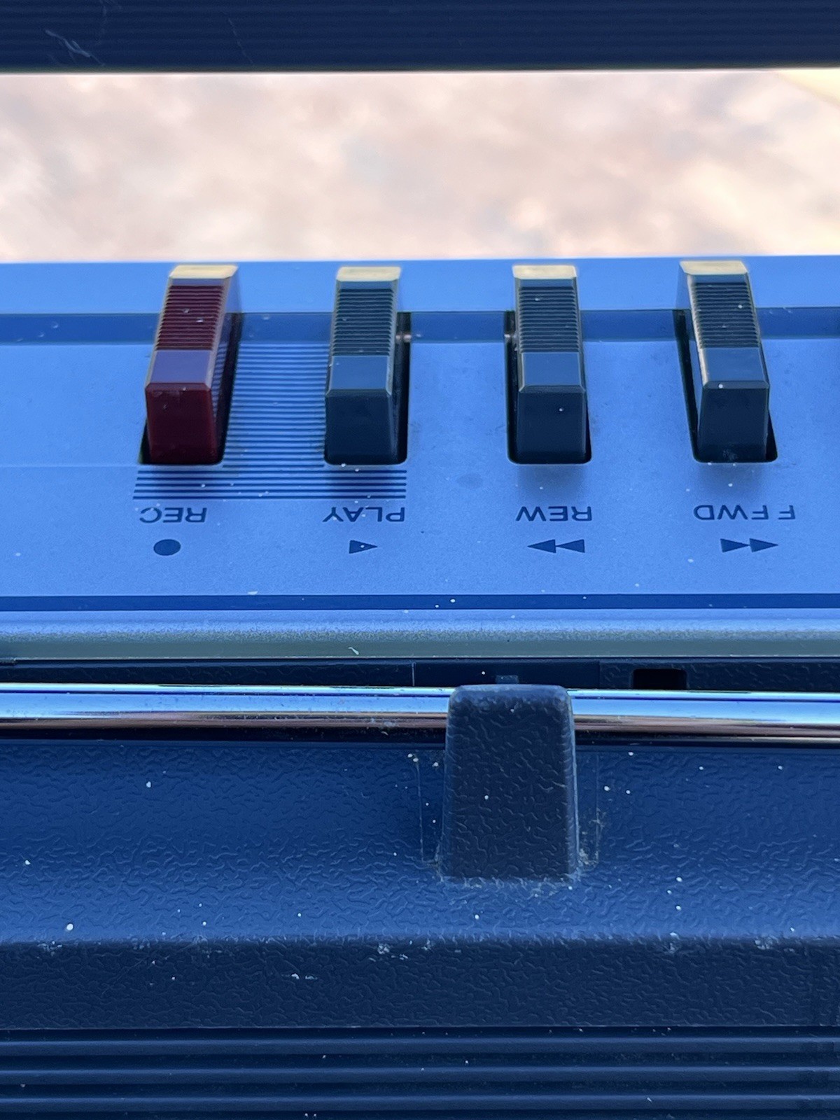 VINTAGE 1980’s Sanyo M-W1 AM/ FM Dual Band Stereo Cassette Radio Boombox Works