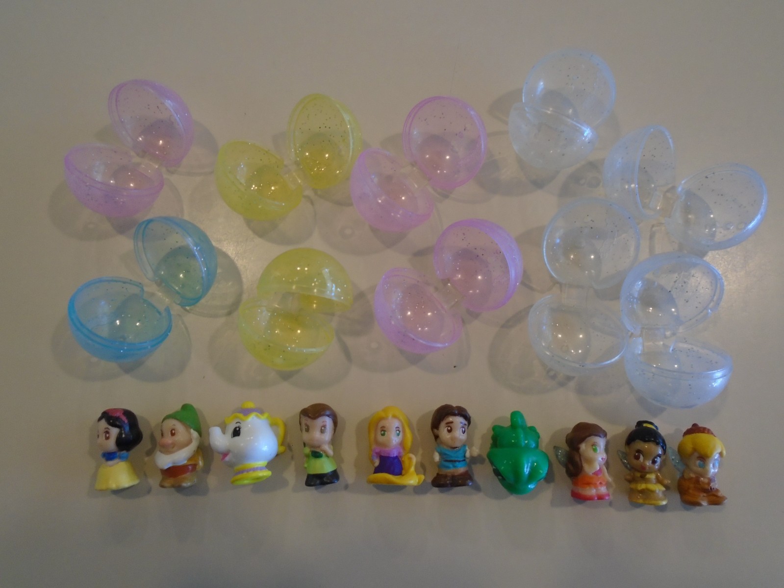 Squinkies & Bubbles Lot  ~ Disney Princess Assortment With Fairies