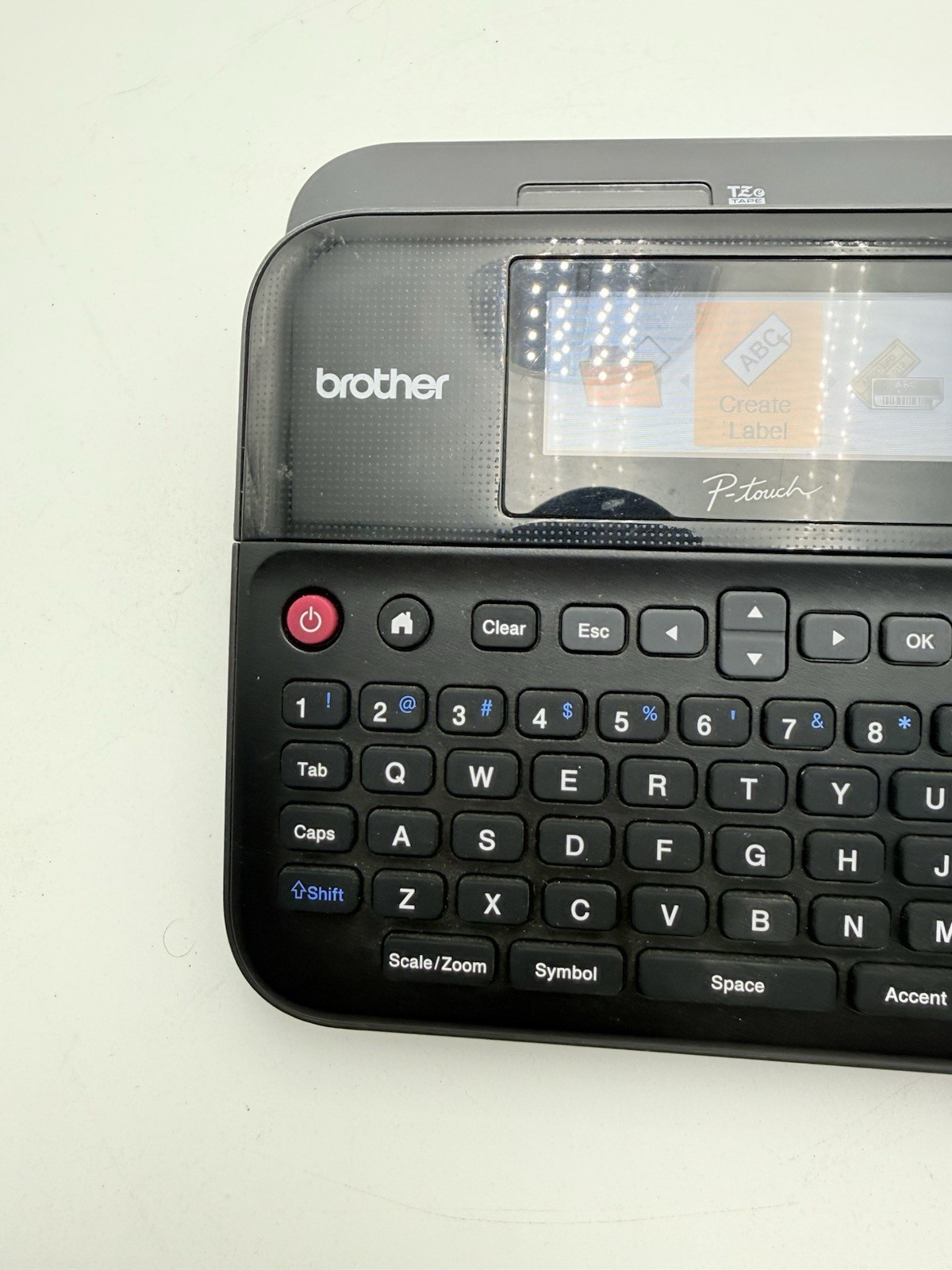Brother PT-D600 Label Maker With Color Display No Power Cord & Battery Cover👀