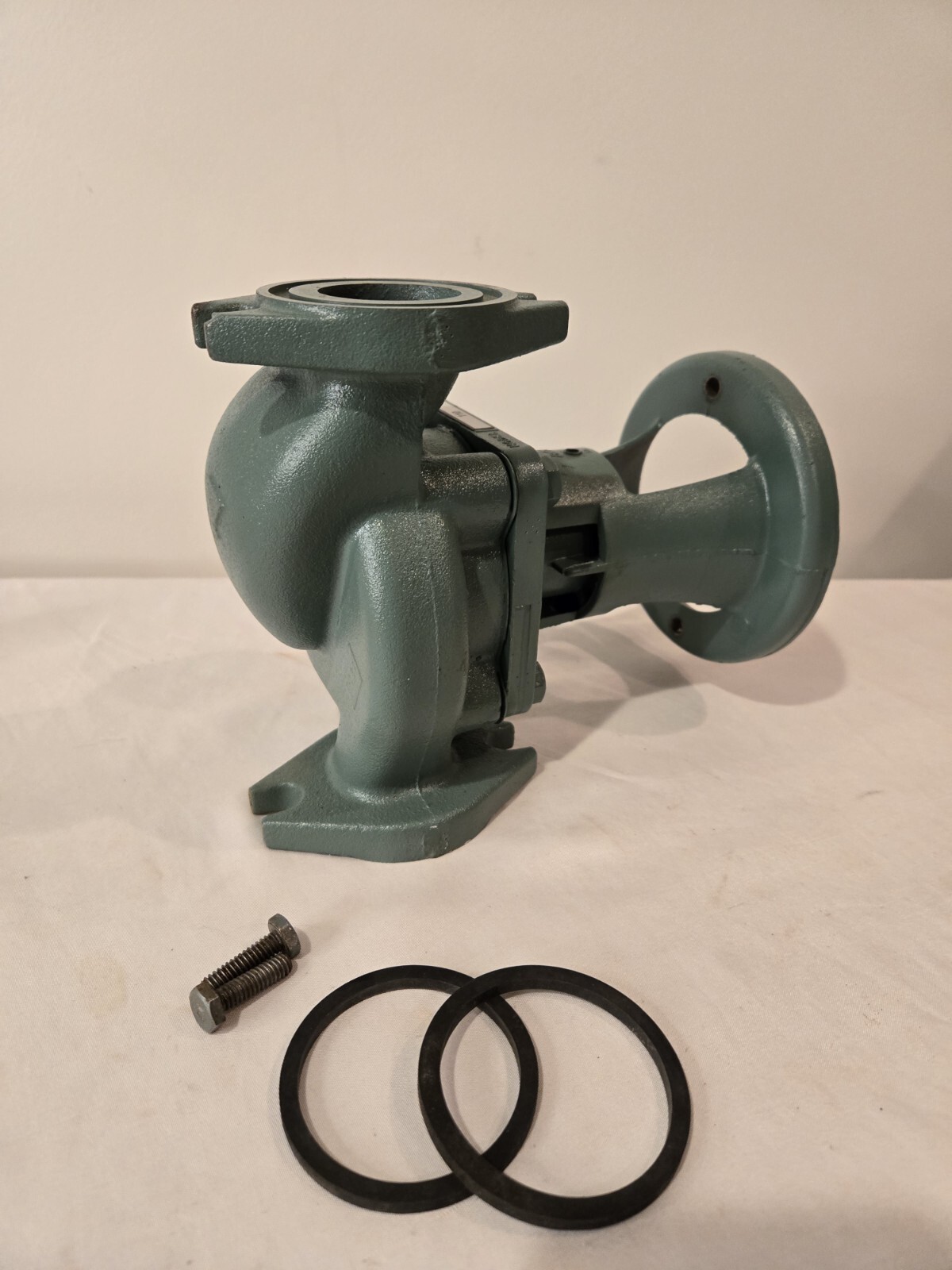 Taco 110 Pump Cast Iron Bracket Assembly 110-338 110-361RP