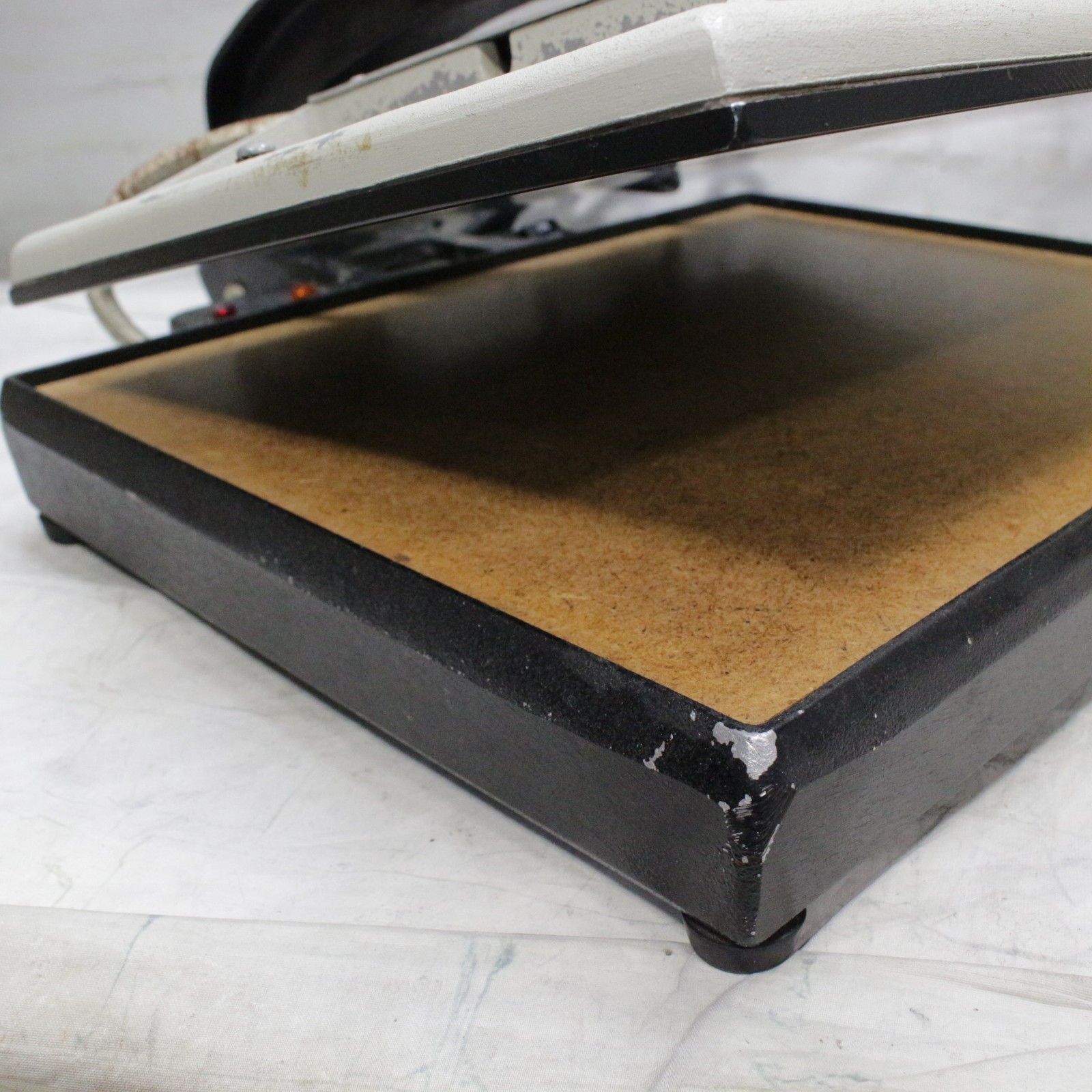 Seal Products - Seal Compress 110S Dry Mounting Laminating Press 15" x 12"