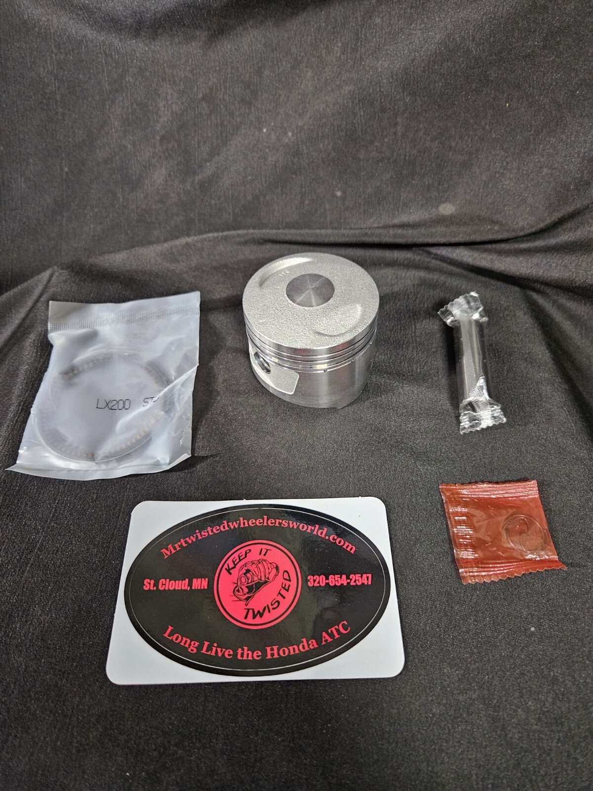 Honda ATC 200es Cylinder kit atc200es big red piston gaskets seals cylinder NEW