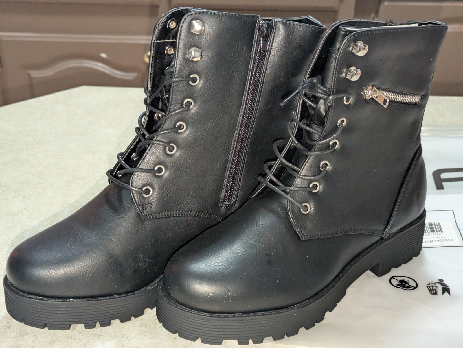 Cinak Women's Size 8 Black Combat Style Boots Zip Compartment