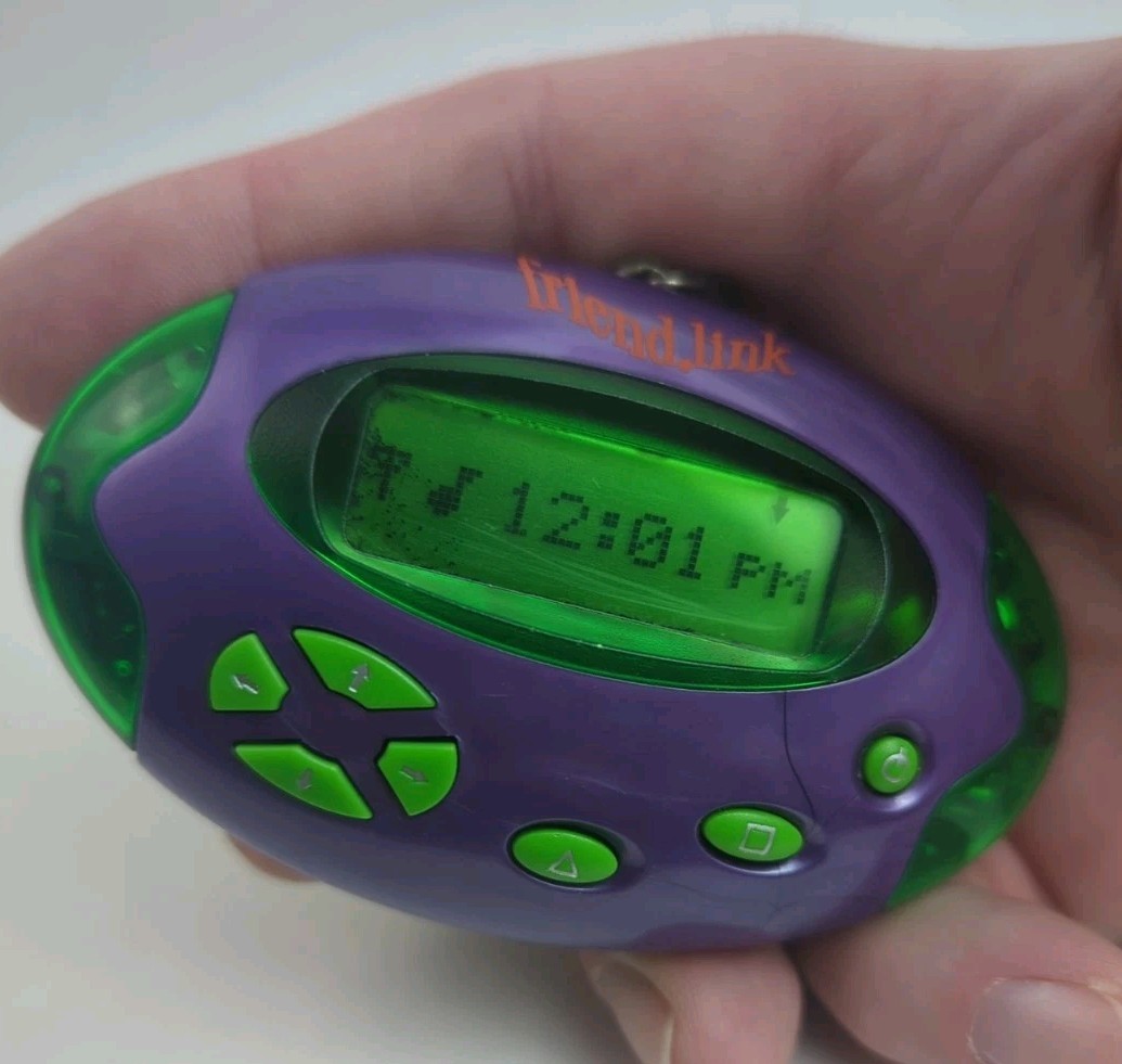 Vintage FRIEND LINK Electronic Handheld Keychain LCD e-Message Playmates 1998