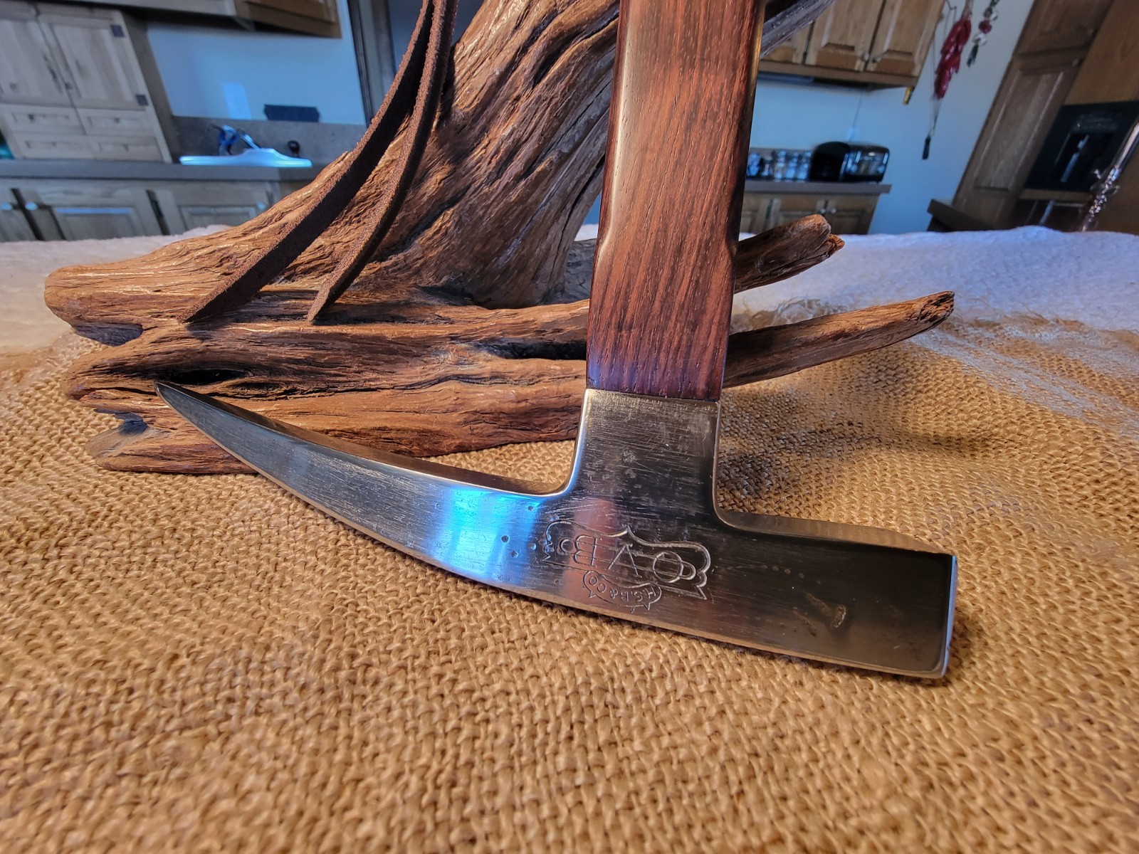 ANTIQUE HIBBARD SPENCER BARTLETT OVB ROCK PICK PROSPECTOR HAMMER NEW BRW HDL.