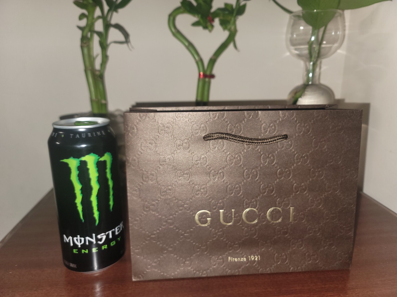 GUCCI Shopping Gift Bag Firenze 1921 Paper - Brand New Wrapped 9x6.7x2.5