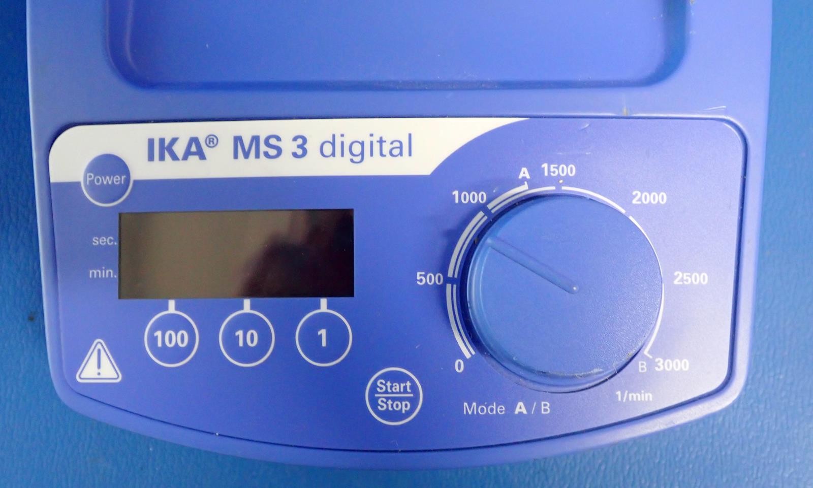 IKA MS 3 DIGITAL Plate Shaker
