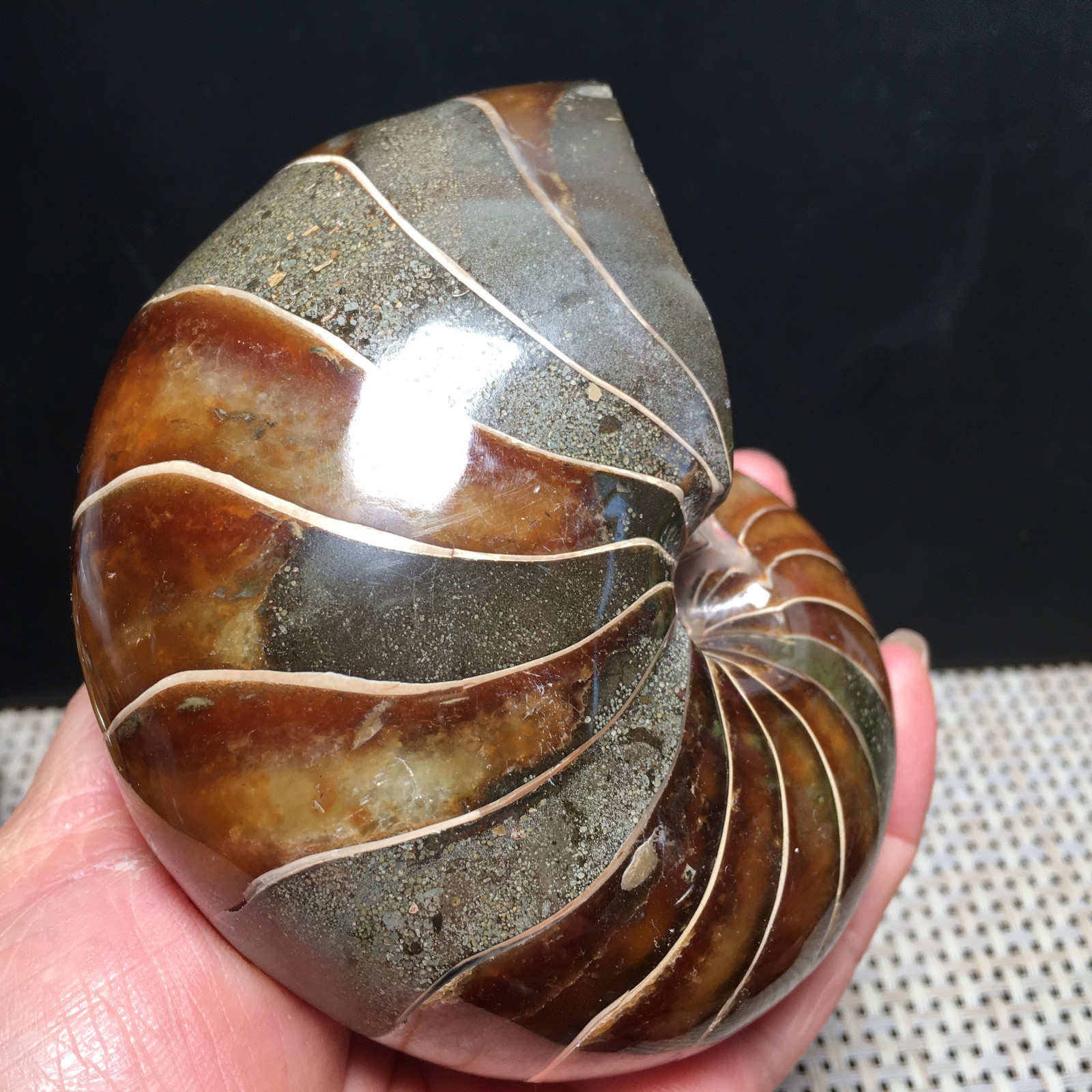 600g Natural polishing crystal specimens from madagascar md3664