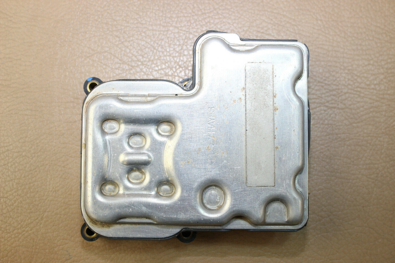 00-05 TAHOE YUKON 1500 ABS ANTI-LOCK BRAKE CONTROL MODULE 11-2-2 PINS REBUILT