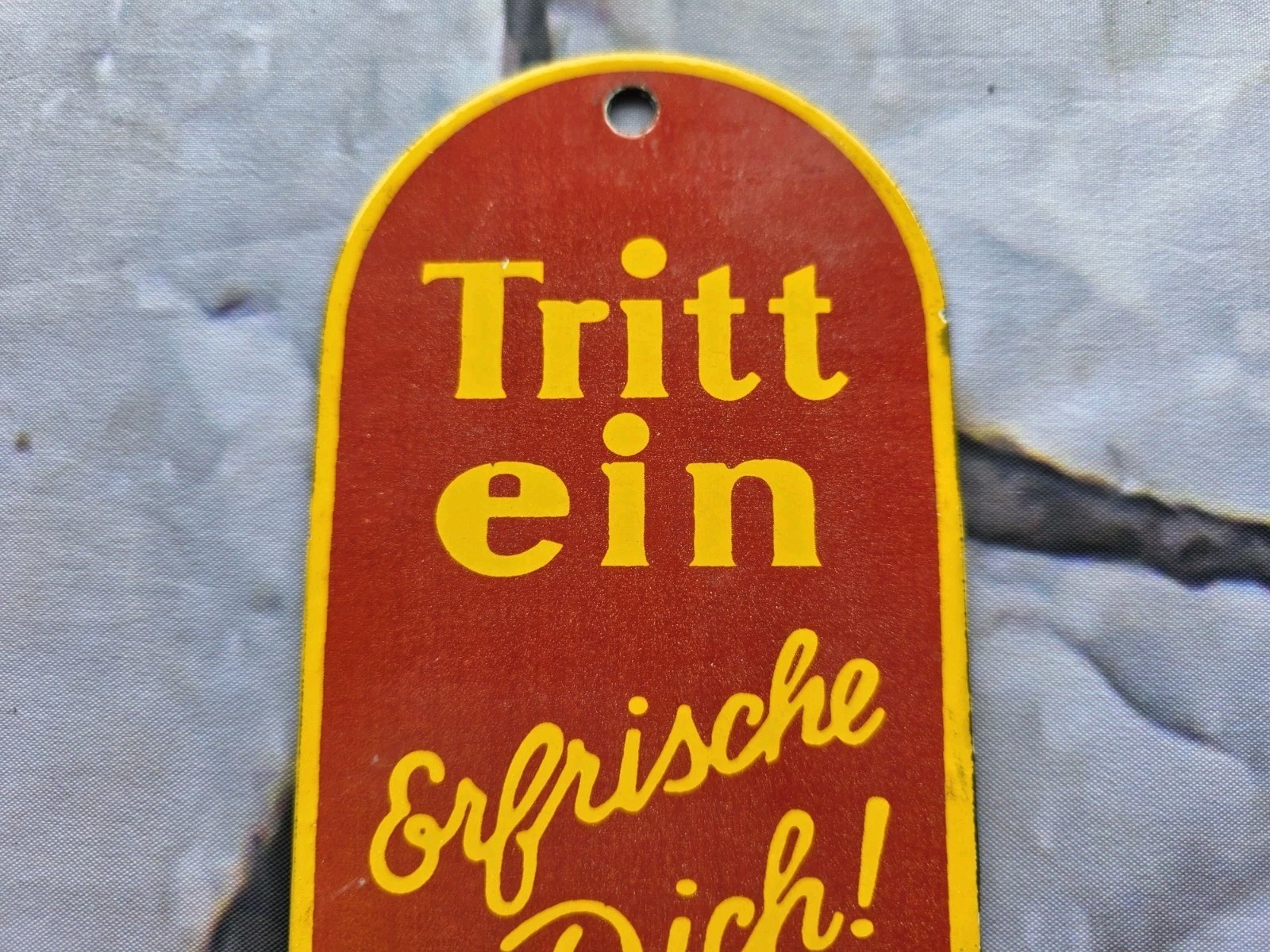 VINTAGE GERMAN TRINK COCA-COLA DOOR PUSH PORCELAIN SIGN SODA COKE 6"x3.5"