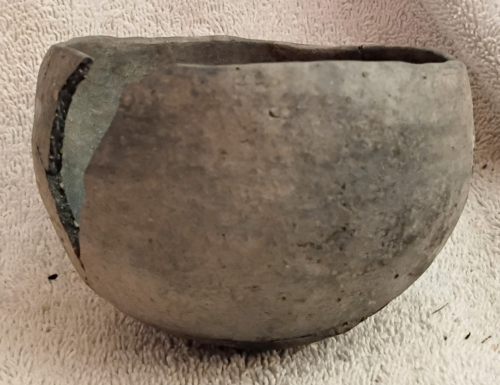 Great Antique Ancestral Pueblo Red Ware Pottery Bowl