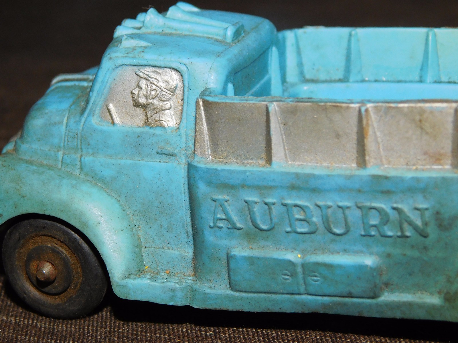 VINTAGE MADE IN USA TOY 5 1/2" LONG RUBBER PLASTIC AUBURN BLUE TRUCK