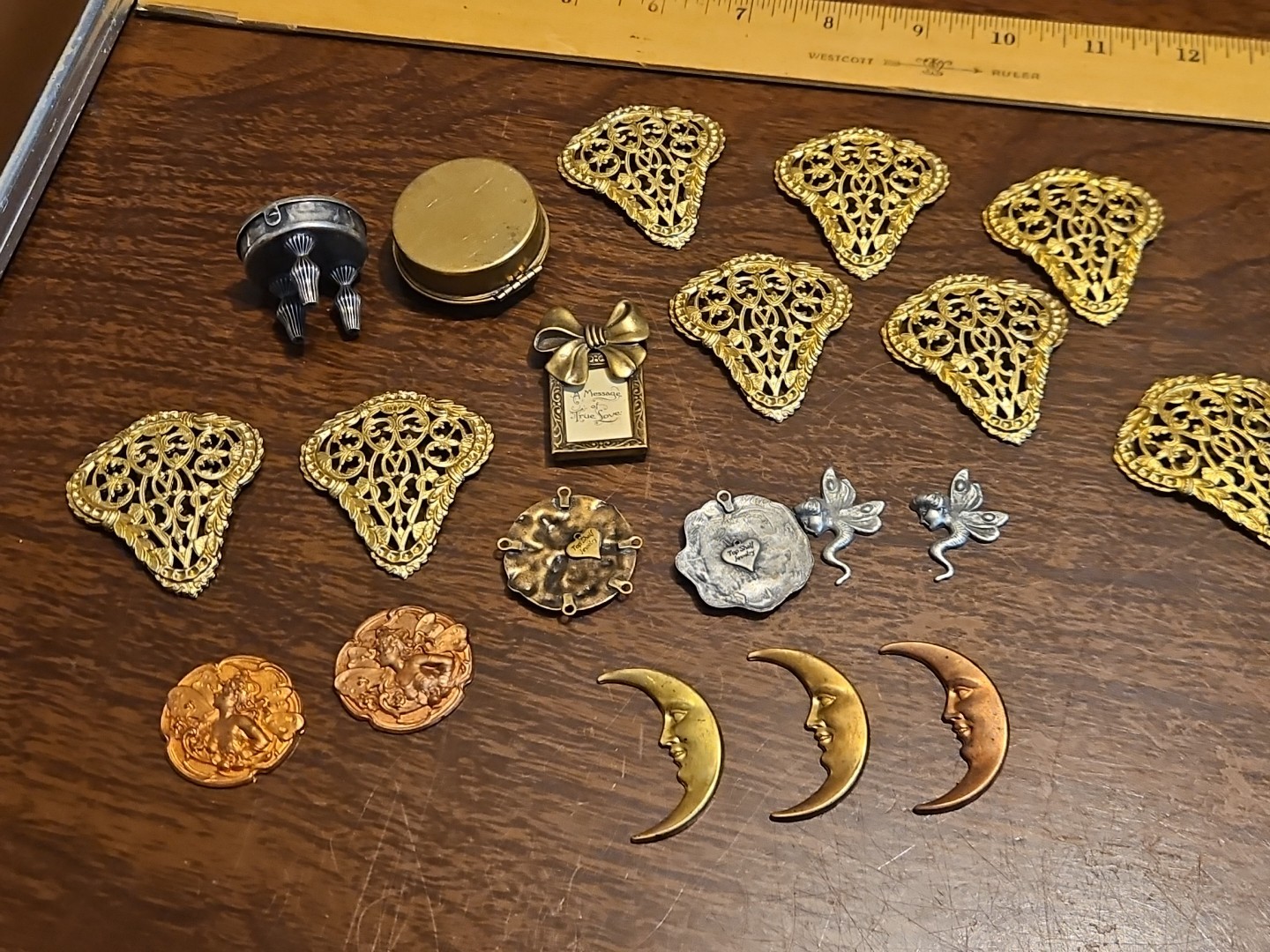 Lot Of 20 Fancy Piece Mixed France Vintage 60s Brass Stampings Findings Jewelry