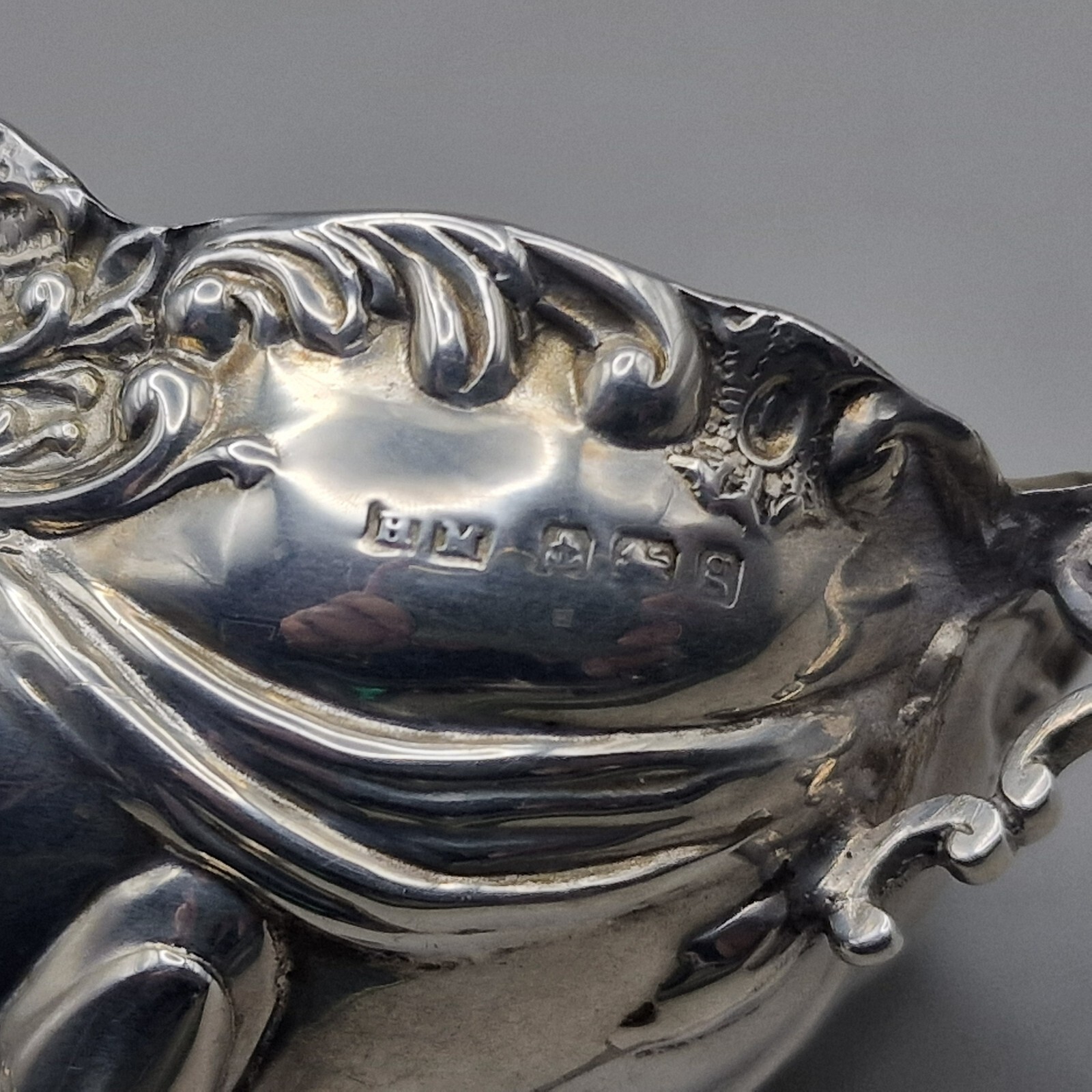 Antique Sterling Silver Salt Cellar by Henry Matthews 1906