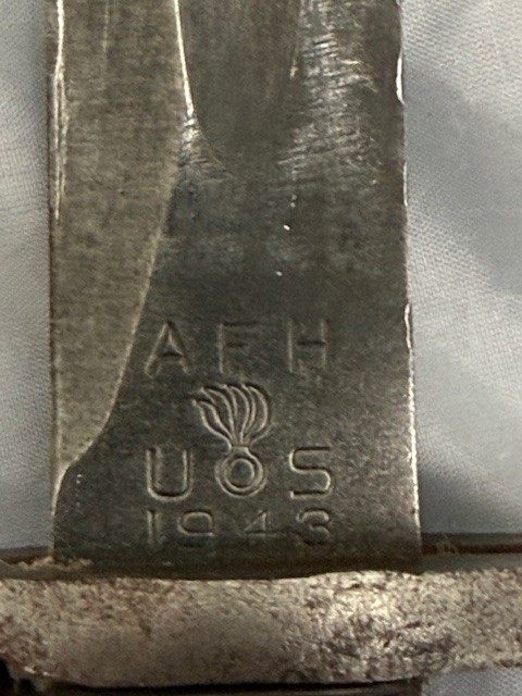 WW2 Original AFH U.S. Flaming Bomb 1943 M1 GARAND 10” BAYONET and SCABBARD