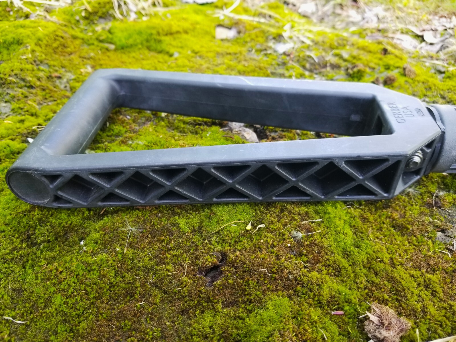 USGI Military GERBER 2000 Entrenching Tool E-tool Shovel w Multicam OCP Cover