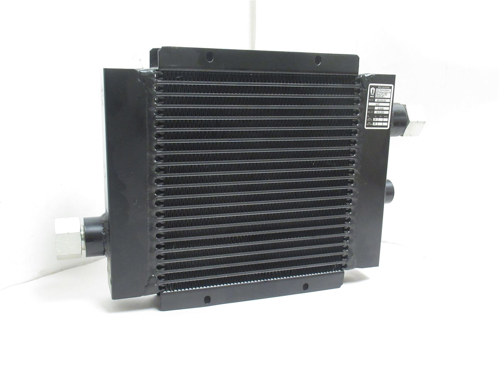 243583 Old-Stock; AKG 6892.008.1000 Hydraulic Oil Cooler 4UJD7; 2 To 30GPM